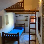 Nyaraló House With A Swimming Pool Vrbanj, Hvar - 11040