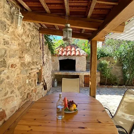 House With A Swimming Pool Vrbanj, Hvar - 11040 *