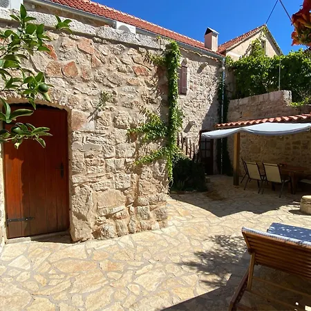 House With A Swimming Pool Vrbanj, Hvar - 11040 * Vrbanj