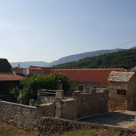 House With A Swimming Pool Vrbanj, Hvar - 11040 Semesterbostad