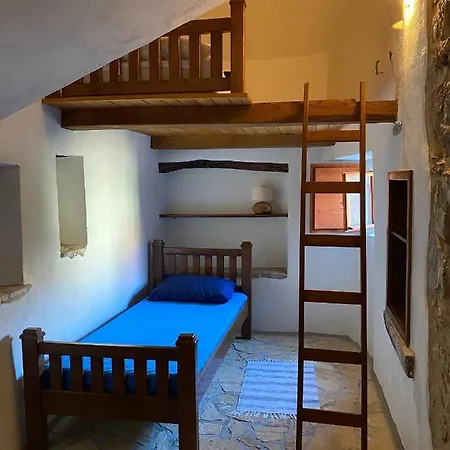 Semesterbostad House With A Swimming Pool Vrbanj, Hvar - 11040